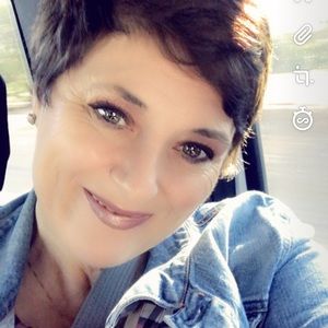 Meet your Posher, Sherry